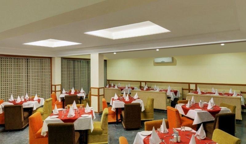 Club Mahindra Hotel Jaisalmer Restaurant