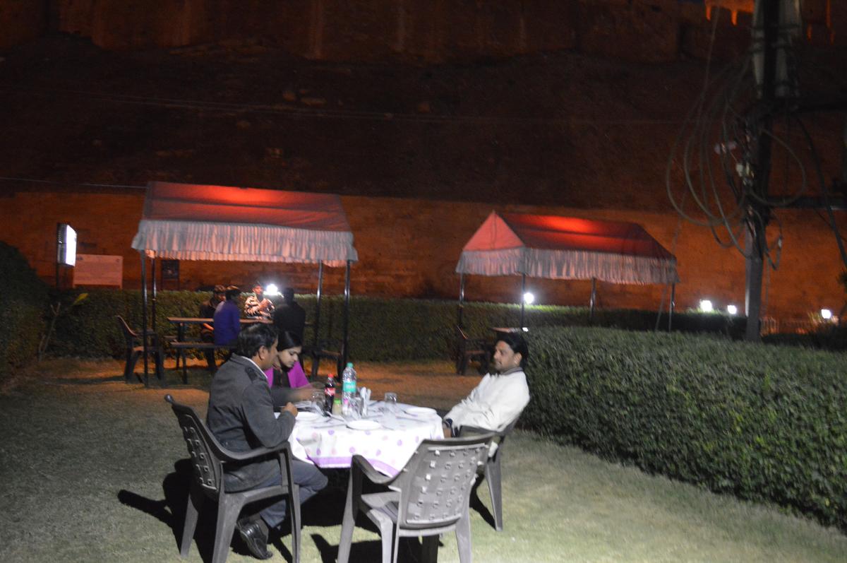 Raslila Vila Hotel Jaisalmer Restaurant